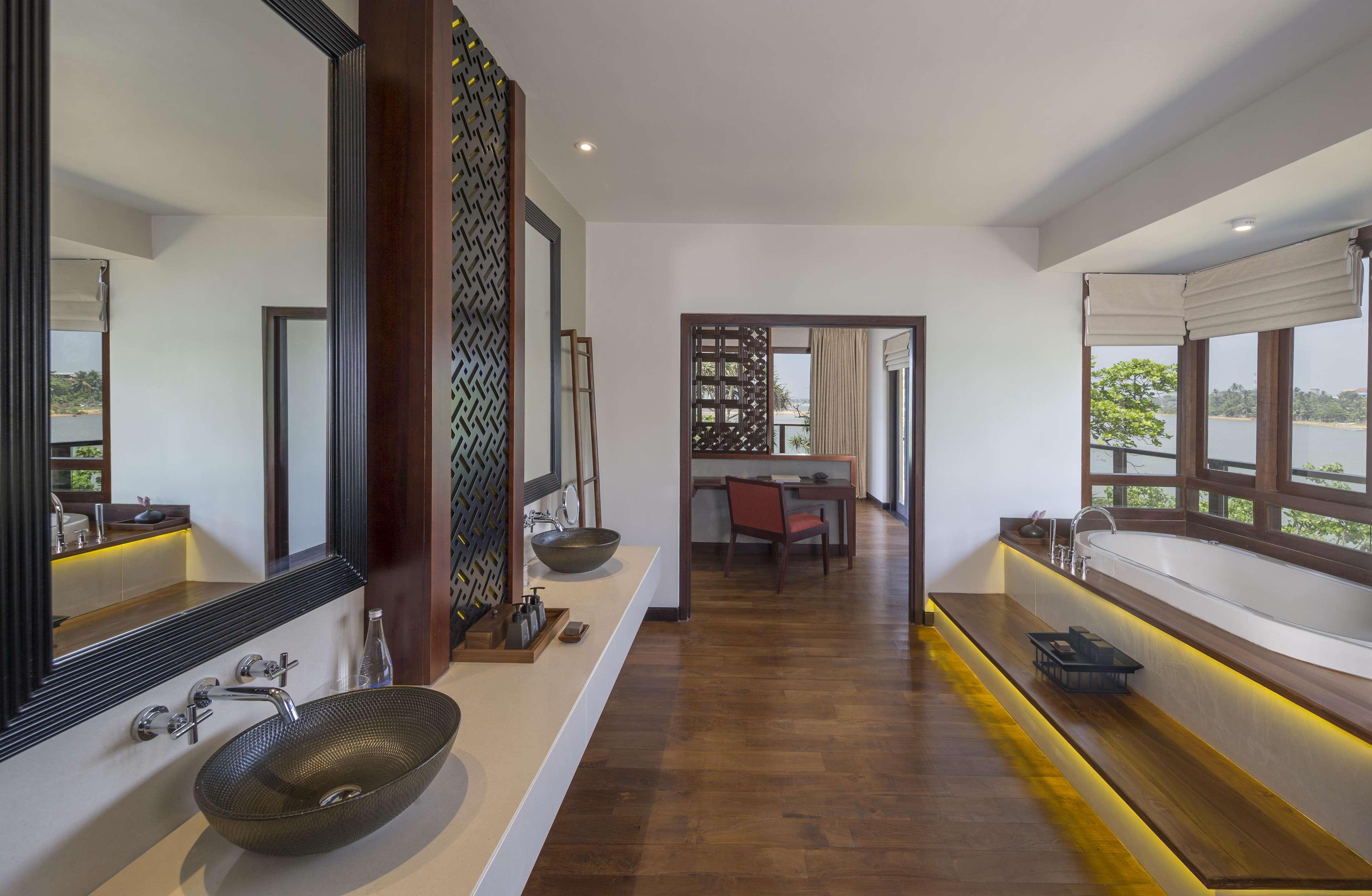 Anantara Kalutara Resort Exterior photo