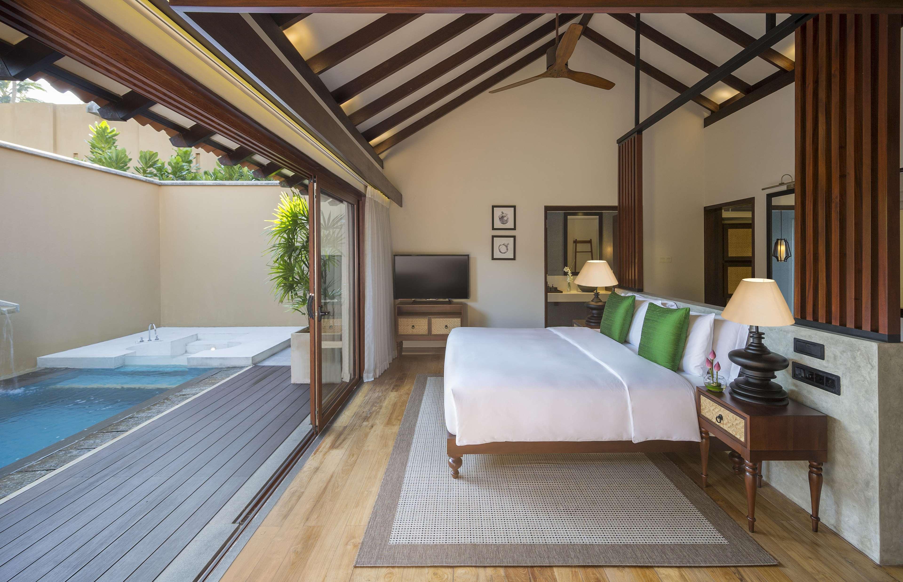 Anantara Kalutara Resort Exterior photo