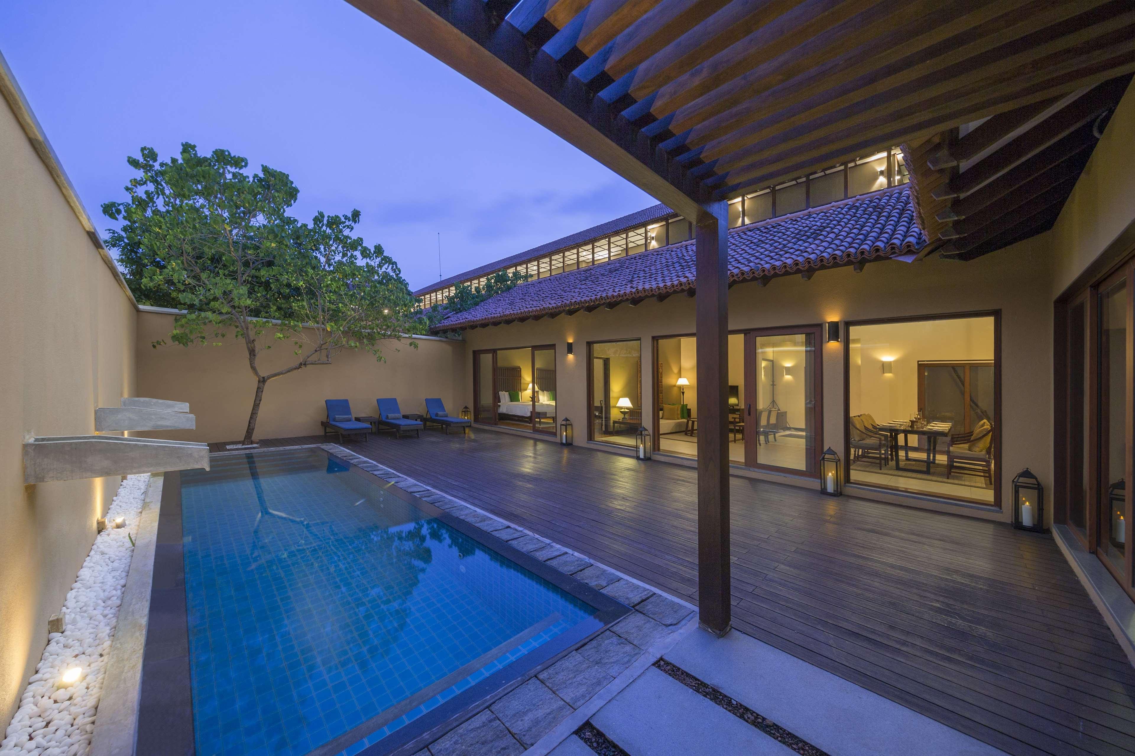 Anantara Kalutara Resort Exterior photo